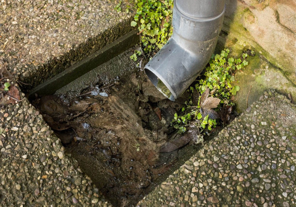 Blocked external gully drain Blackpool - specialist clearing residential backup
